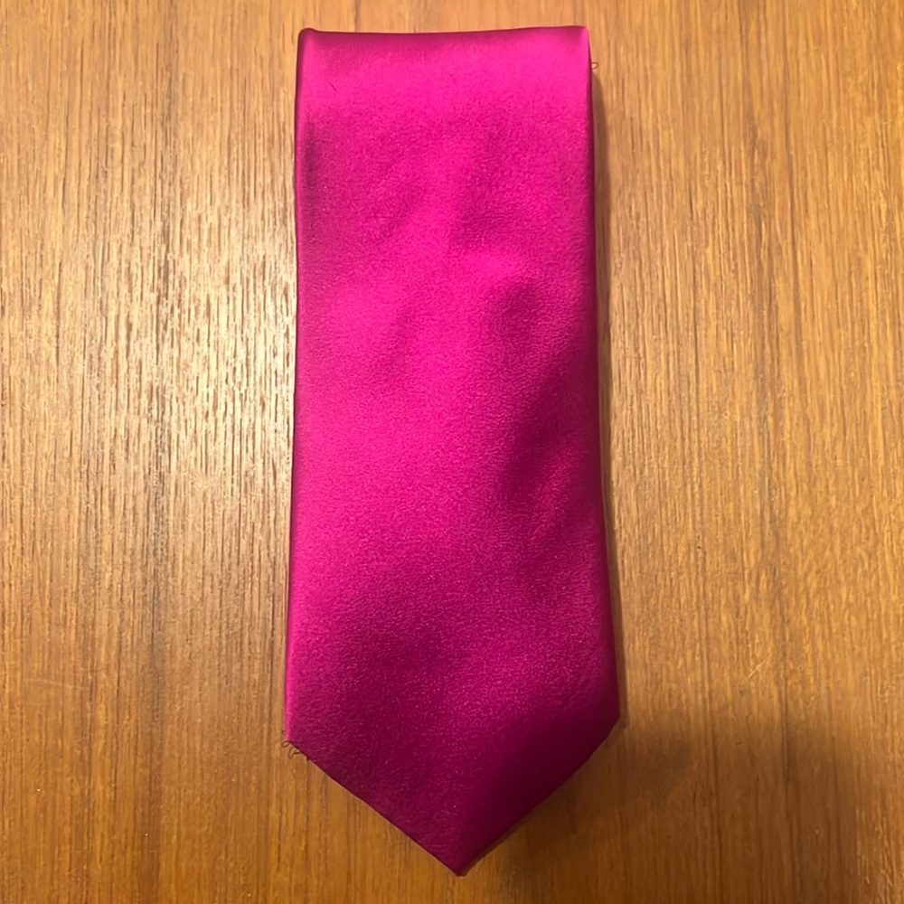 Donald Trump signature collection tie